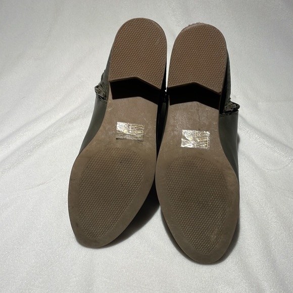 Vegan green leather ankle boots by Call It Spring - Picture 4 of 10